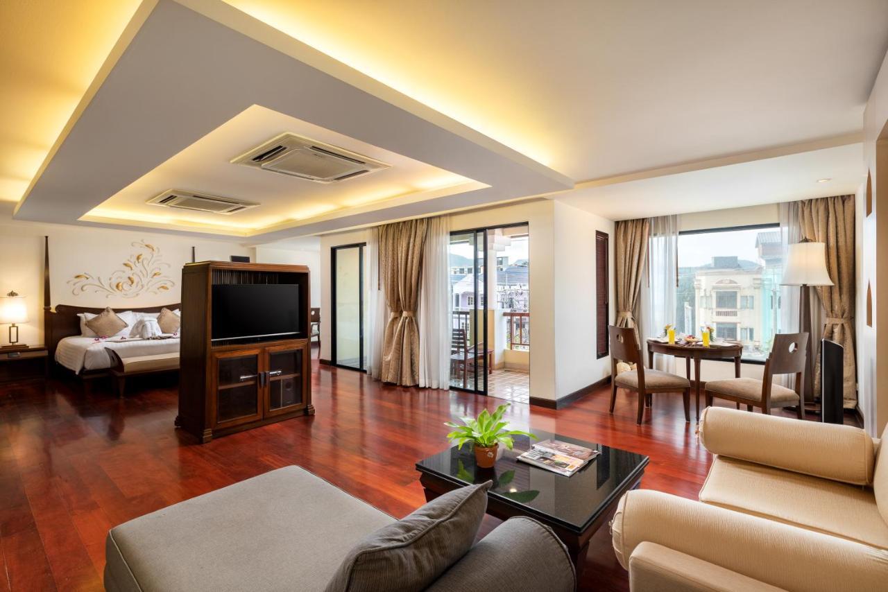 Patong Paragon Resort & Spa Sha Extra Plus Dış mekan fotoğraf Suite room