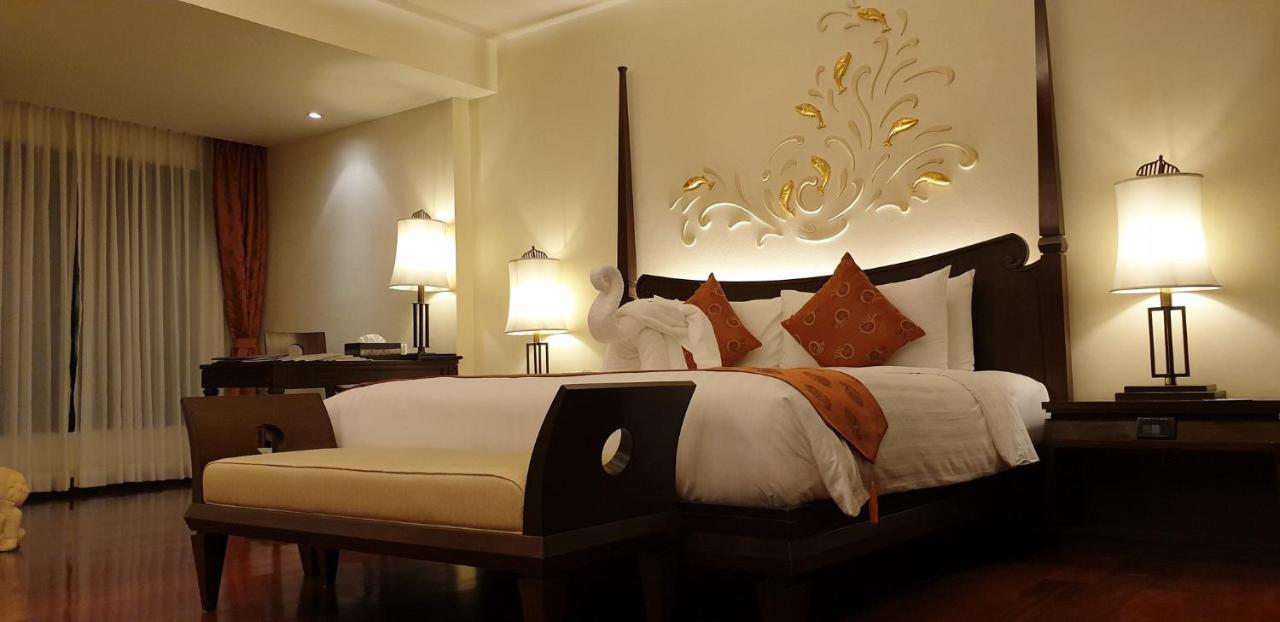Patong Paragon Resort & Spa Sha Extra Plus Dış mekan fotoğraf