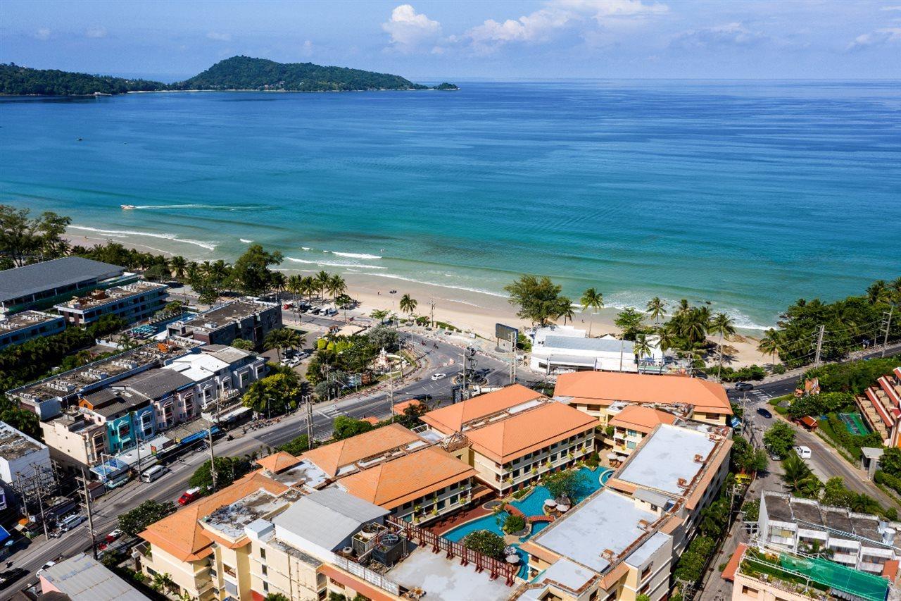 Patong Paragon Resort & Spa Sha Extra Plus Dış mekan fotoğraf Phuket